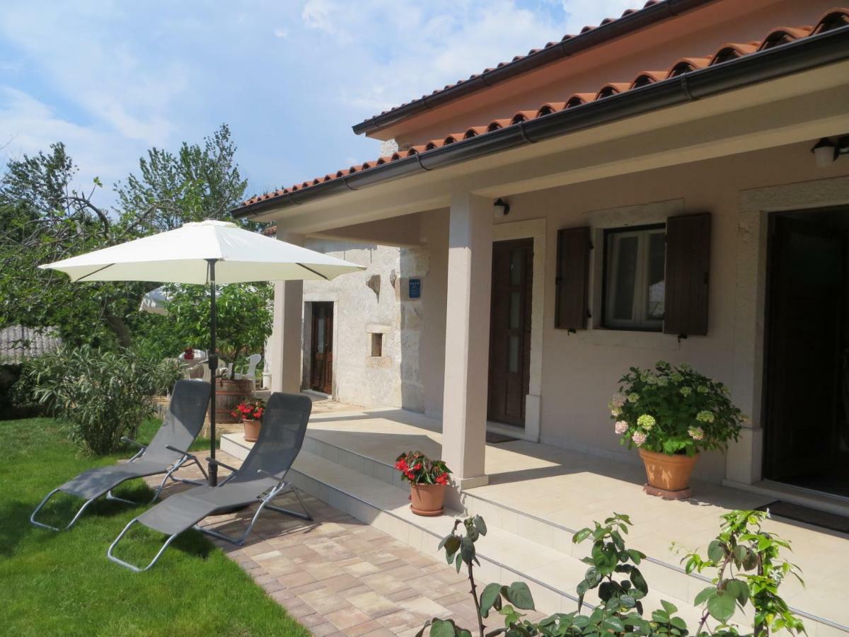 Holiday Home Mattiuzi Nedescina ภายนอก รูปภาพ