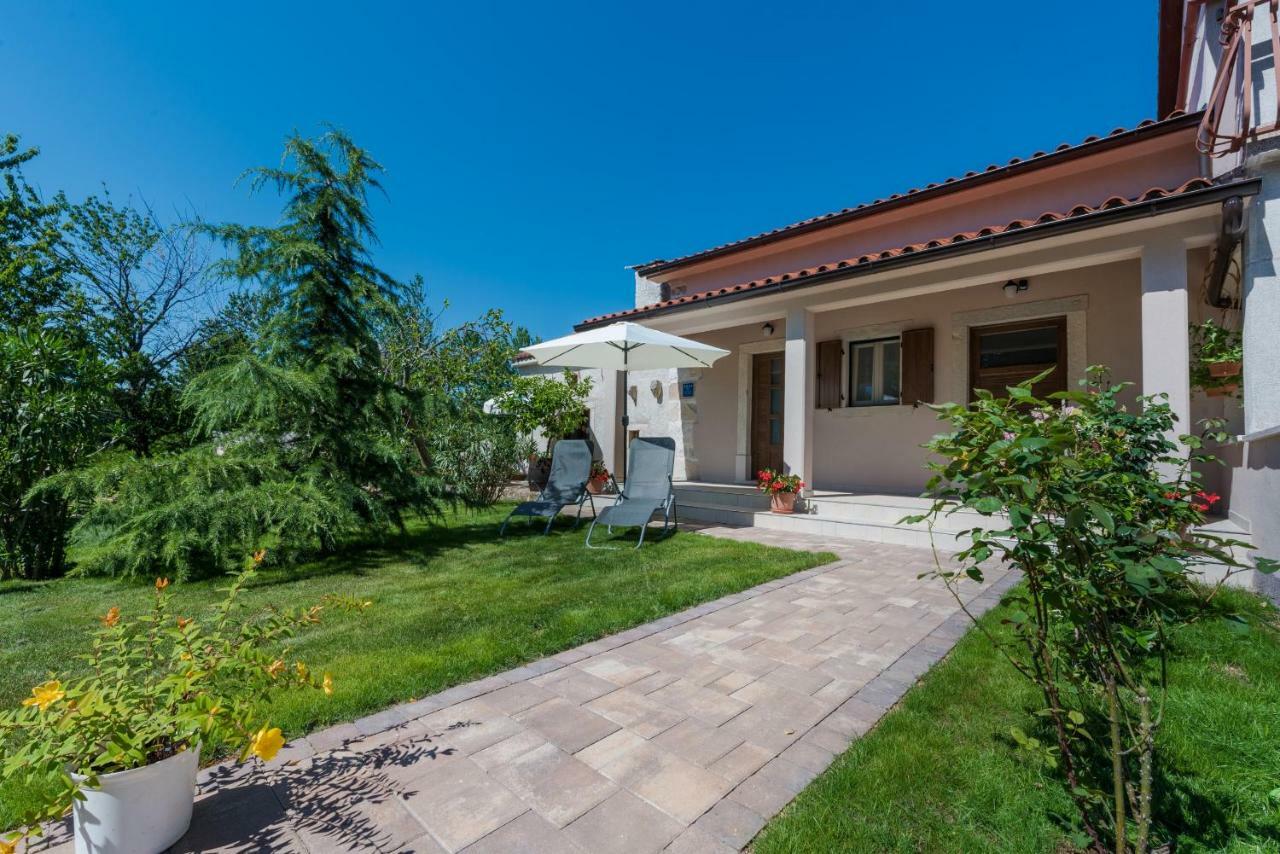 Holiday Home Mattiuzi Nedescina ภายนอก รูปภาพ